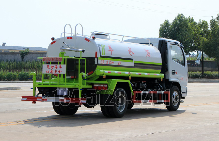 國(guó)六東風小多利卡5方 灑水車