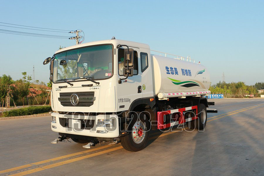 東風D9 14噸灑水車