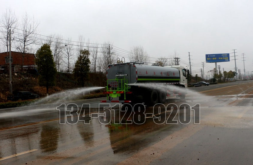 東風22噸灑水車側噴圖片