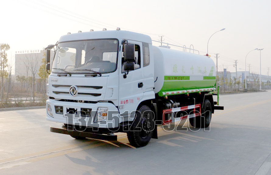 東風15噸噴霧灑水車