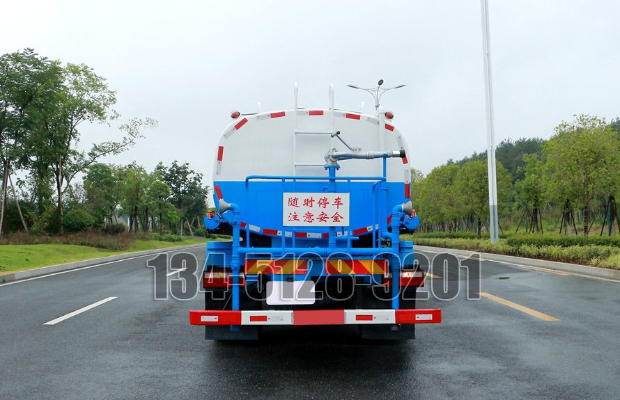 時風10噸灑水車