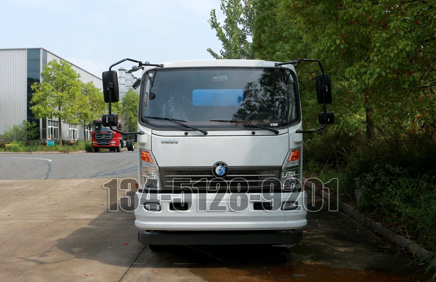 重汽王牌5噸灑水車