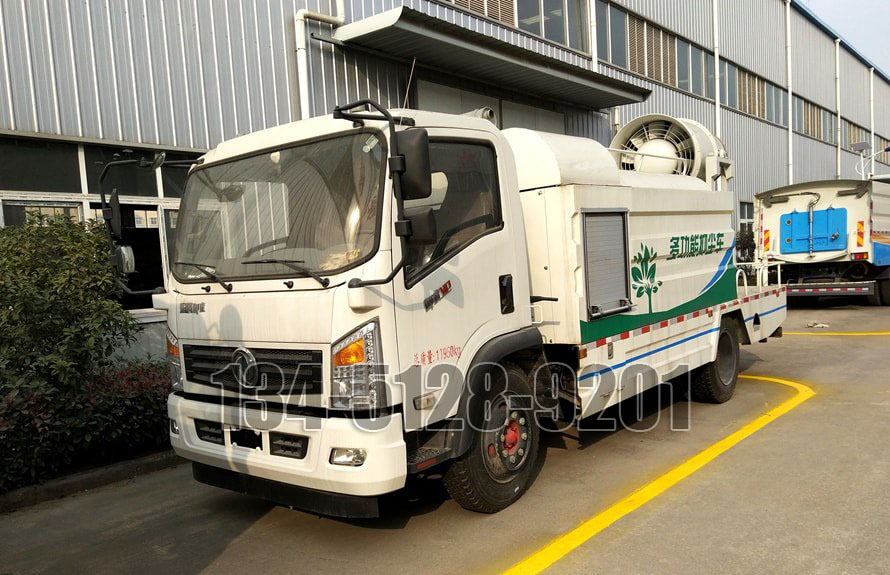 東風5噸霧炮車