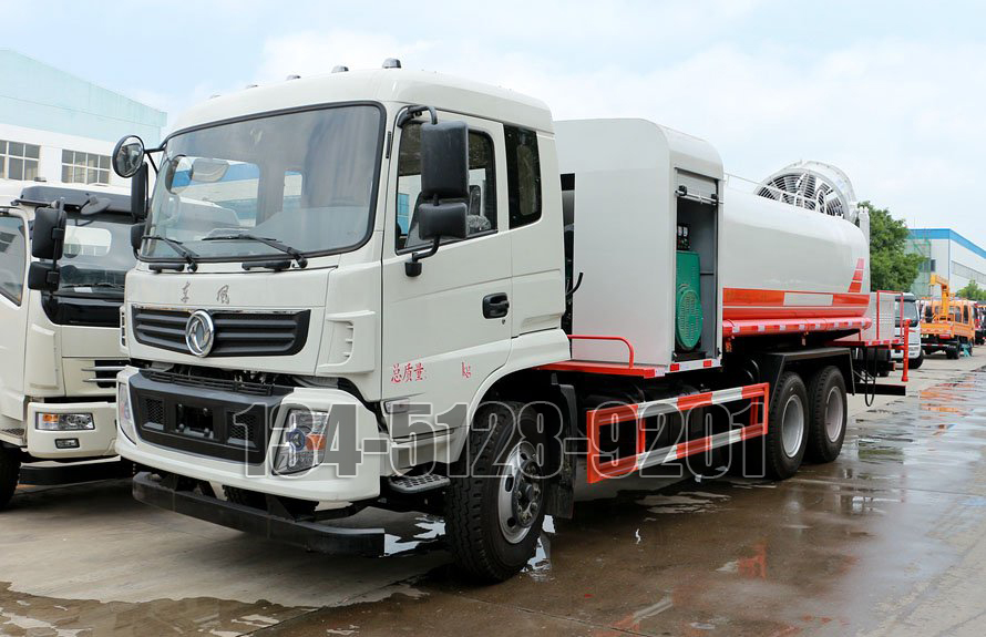 東風10噸霧炮車