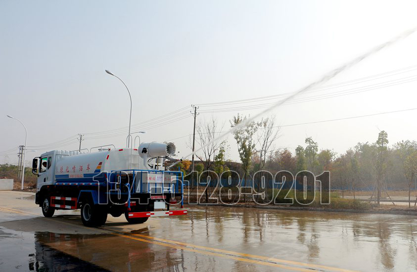 福田瑞沃12噸霧炮車綠化高炮圖片