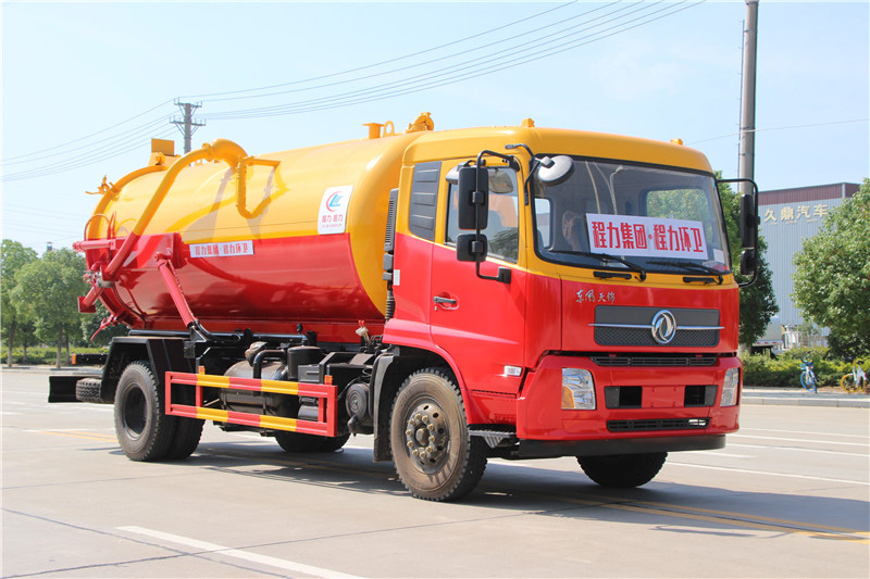 國(guó)六東風天錦13方吸污車