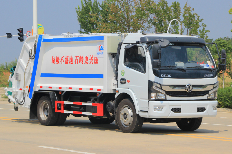 國(guó)六東風8方壓縮垃圾車