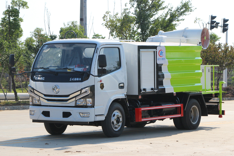 國(guó)六東風小多利卡5方 抑塵車